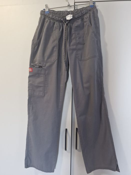 Costum medical Dickies