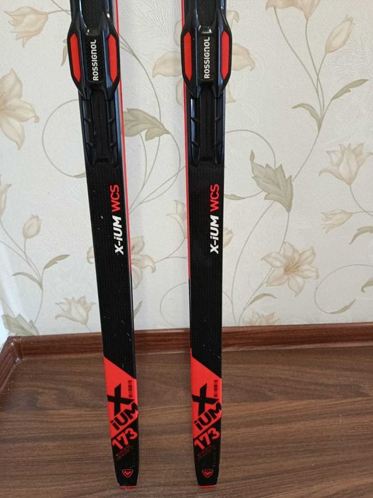 лыжи гоночные Rossignol
