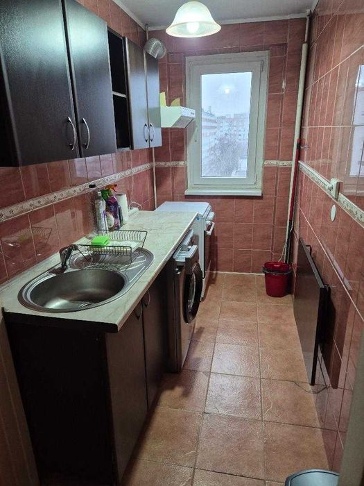 Inchiriez apartament 2 camere Aleea Potaisa