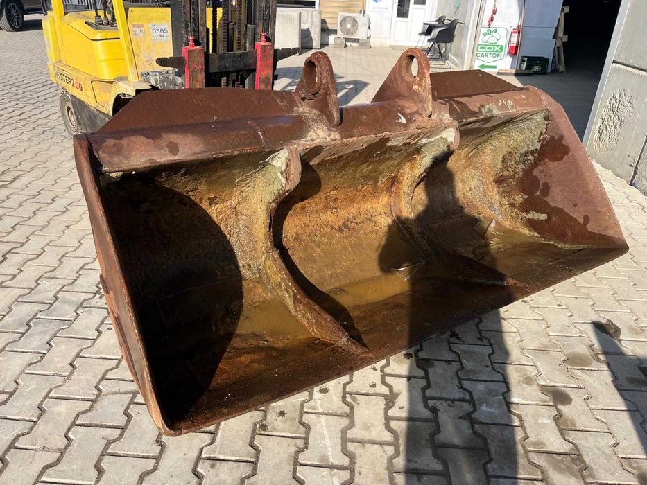 Cupa taluz excavator - Heavy duty , Solida