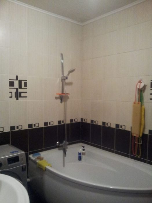 Продам 2-х этажный дом