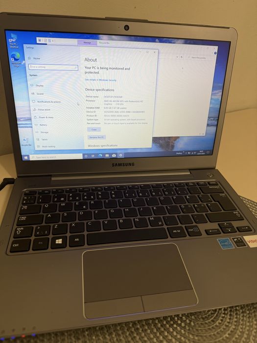 Laptop Lenovo ideapad si Samsung Notebook