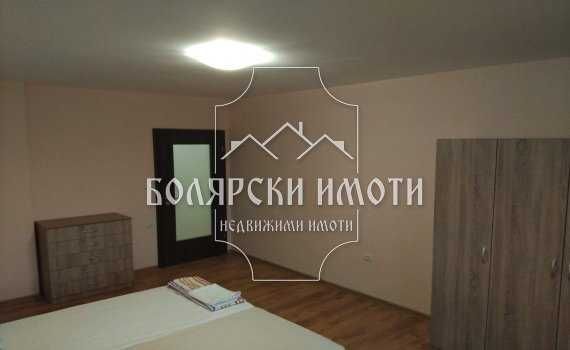 Дава се под наем Тристаен апартамент в Велико Търново, Център - 80 кв.м за 408 € - Снимка #6