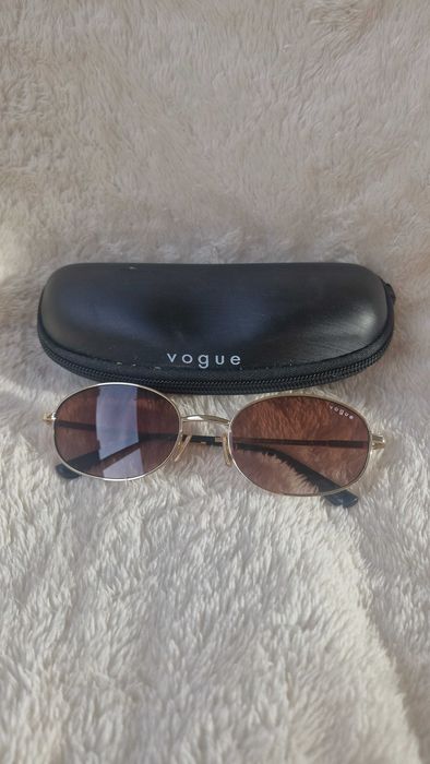 Нови дамски слънчеви очила Vogue