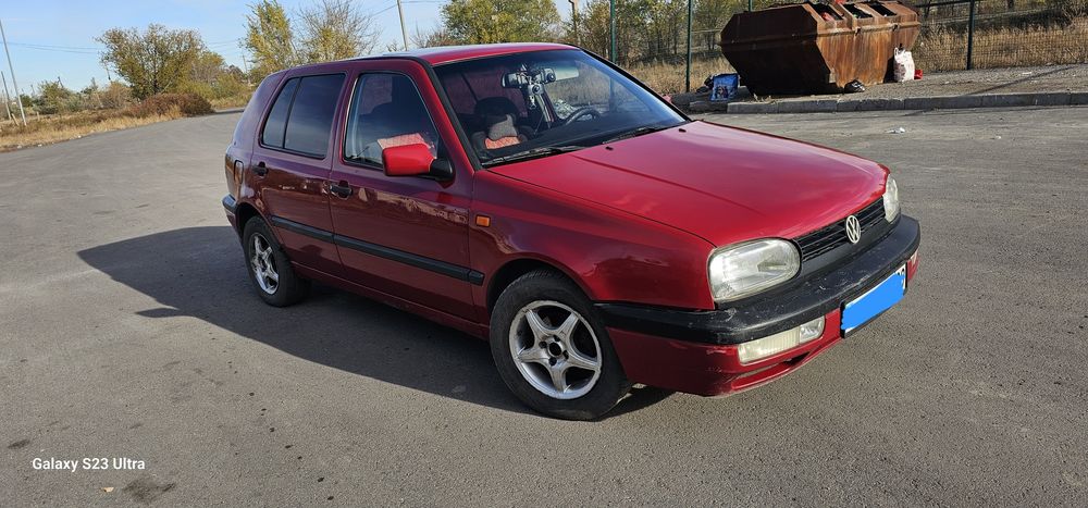 Автомобиль Гольф 3