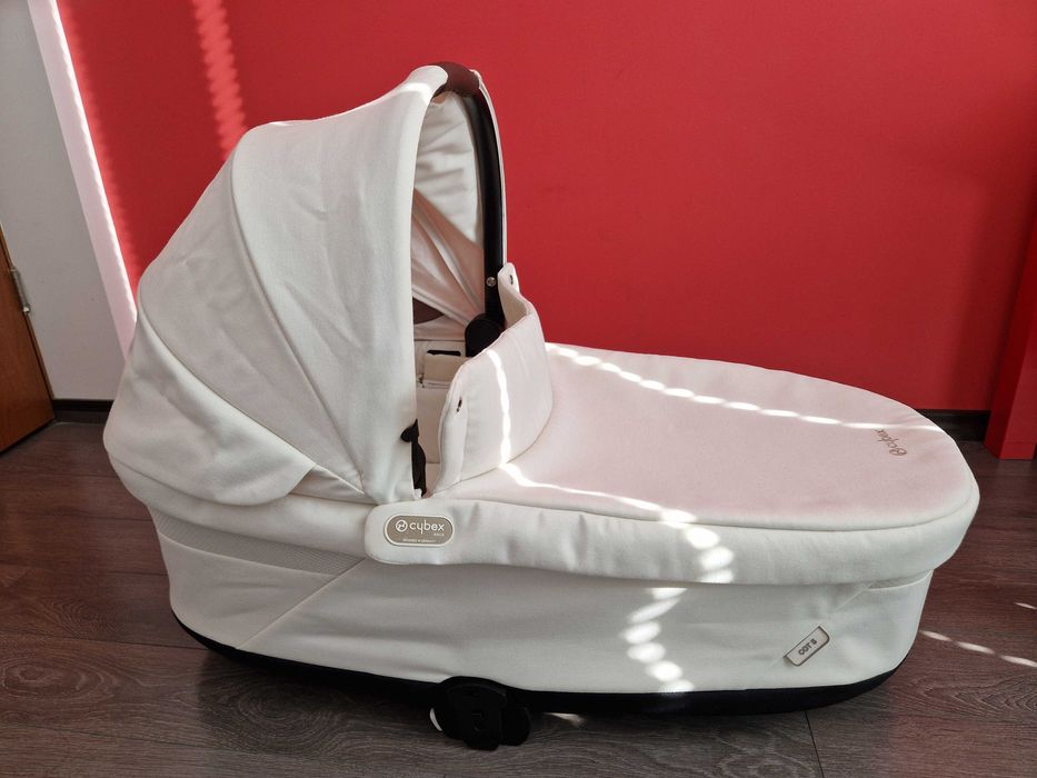 CYBEX Кош за новородено COT S LUX Seashell Beige Light