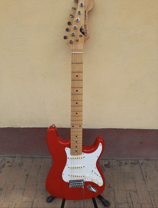 Falcon by Tanglewood chitara electrica