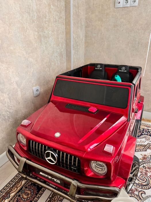 Детский электрмобиль