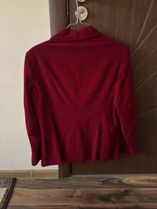 Дамско  червено сако
