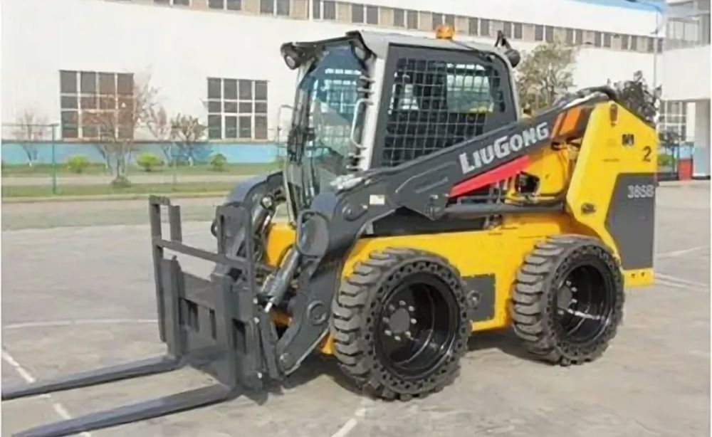 Бобкат, Вывоз мусора, мини погрузчик, ямобур, вилочный,