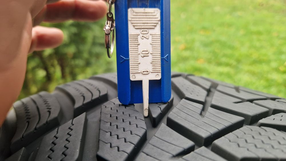 Anvelopa iarna 255 35 R 20 HANKOOK