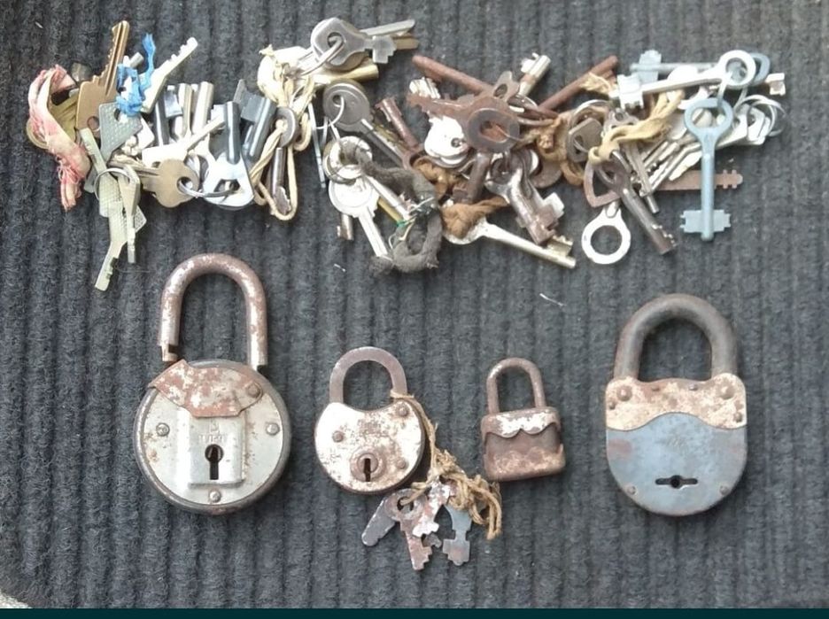 Навесные замки СССР