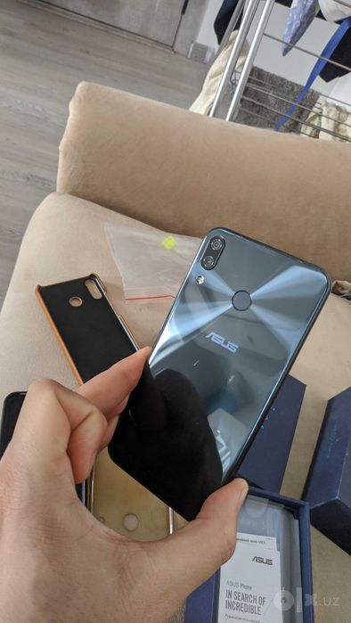 Asus Zenfone 5z в отличном состоянии ZS620KL 8/256