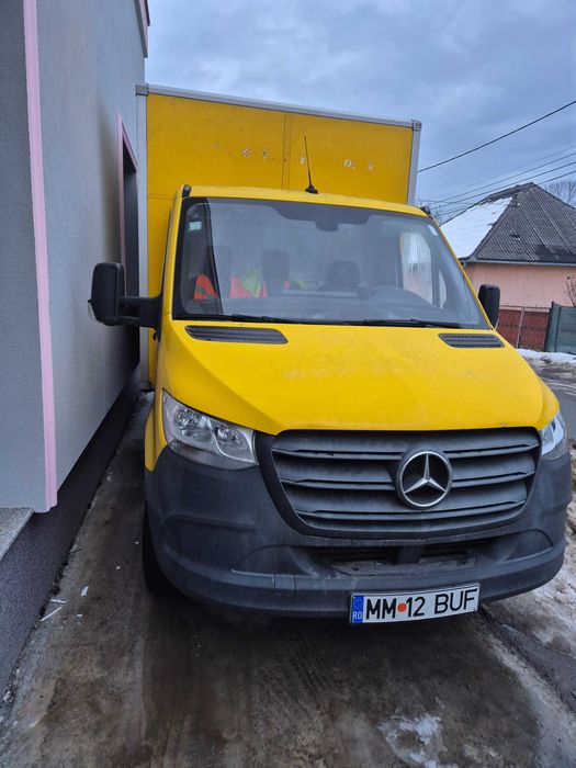 Mercedes sprinter 3.5t cu lift