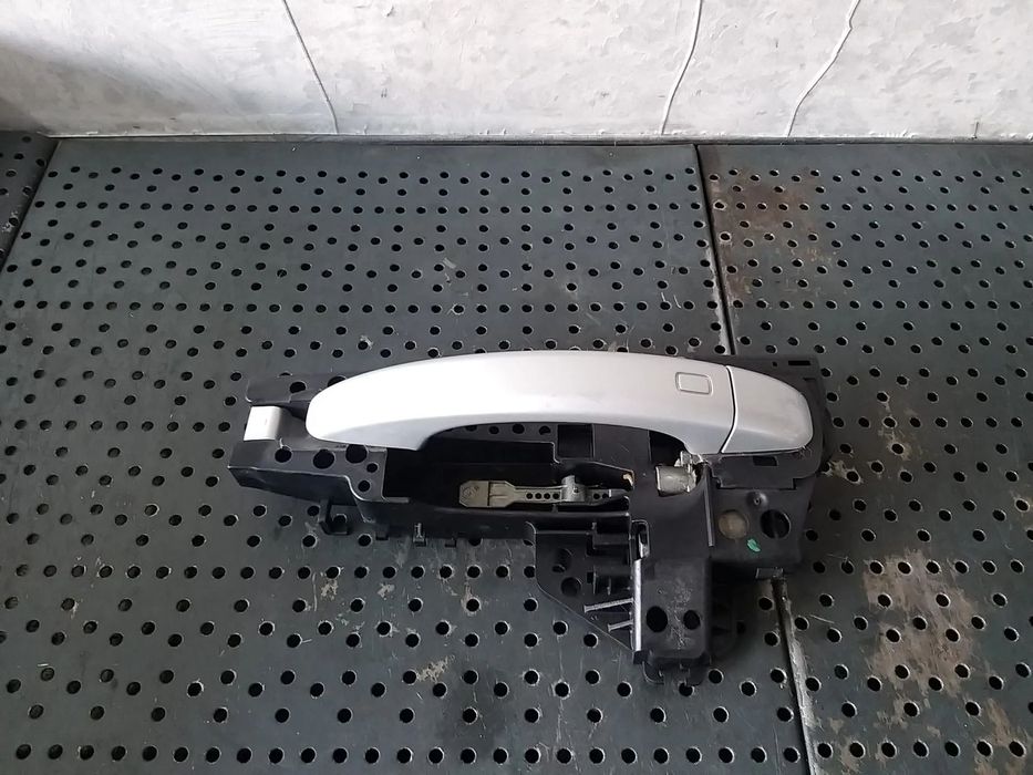 Maner usa stanga spate audi q5 8r 8t01837885