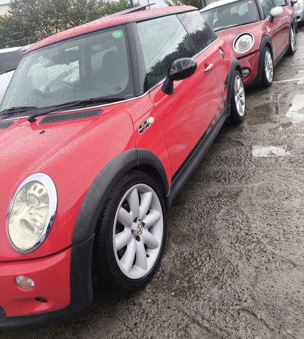 Рамка радиатора (телевизор) Mini Cooper R50 R53.