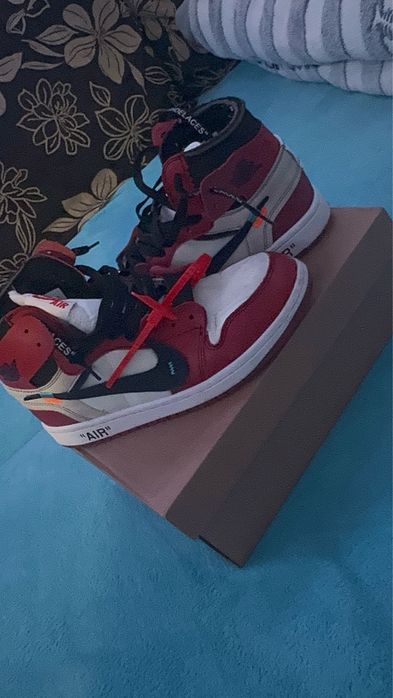 Jordan 1 Off-White