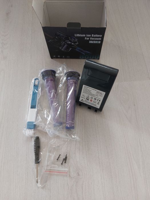 Батерия за прахосмукачка Dyson V8 / SV10 / 8000mAh / 2 броя филтри