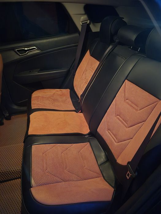 Продам чехлы га авто уневерсальные