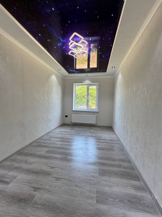 Kvartira  sotiladi 2 honalik 3 hona qilingan