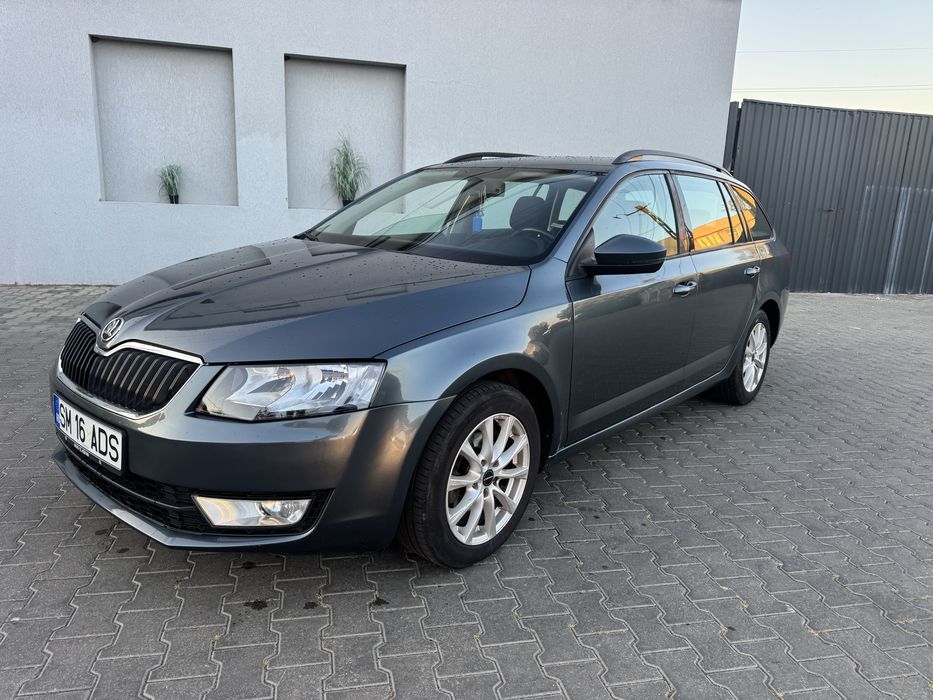 Vând Skoda Octavia