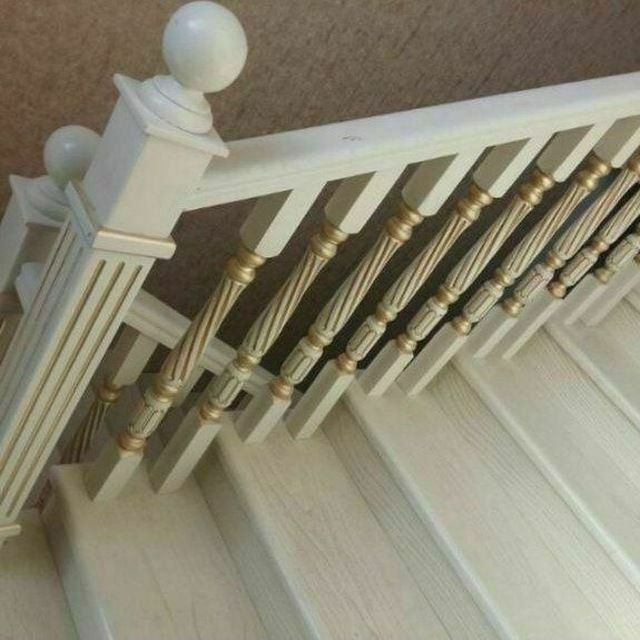 Уйигизга Мос зинапоялар