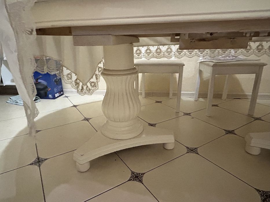 Продается кухонный стол