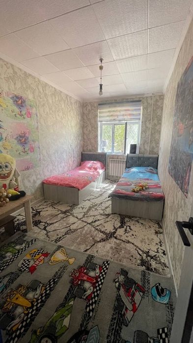 3 xonalik srochna sotiladi
