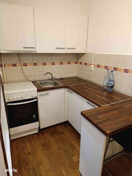 Garsoniera, 27mp, la casa, in Andrei Muresanu.