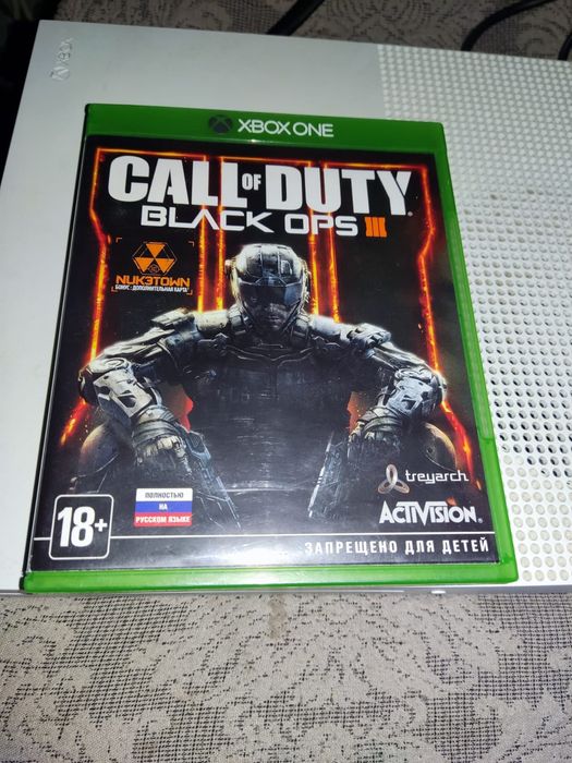 Xbox one s в идеальном состоянии