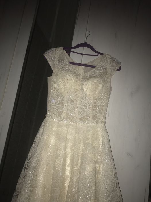 Продам платье