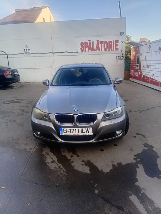 BMW    seria 3 ,2009