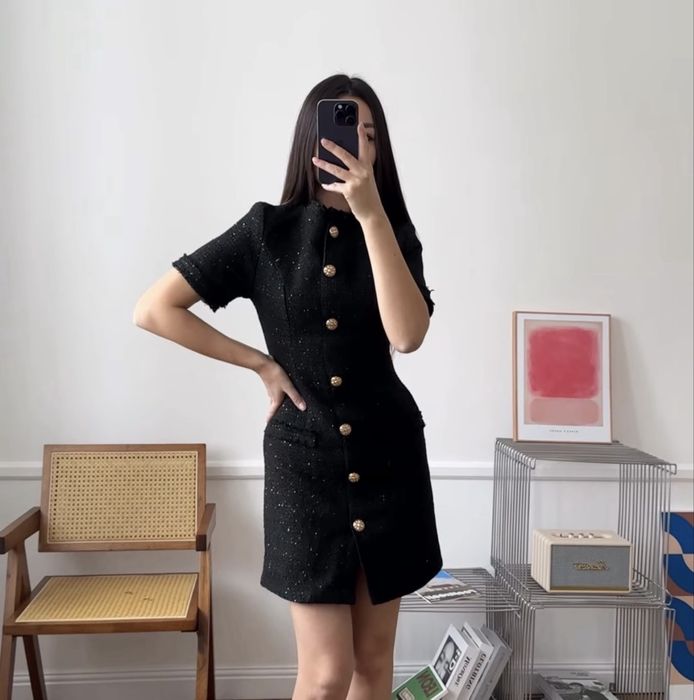 Платье твидовое черное