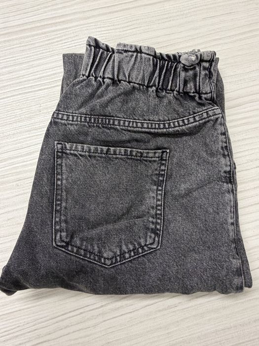 Pantaloni denim marimea 36