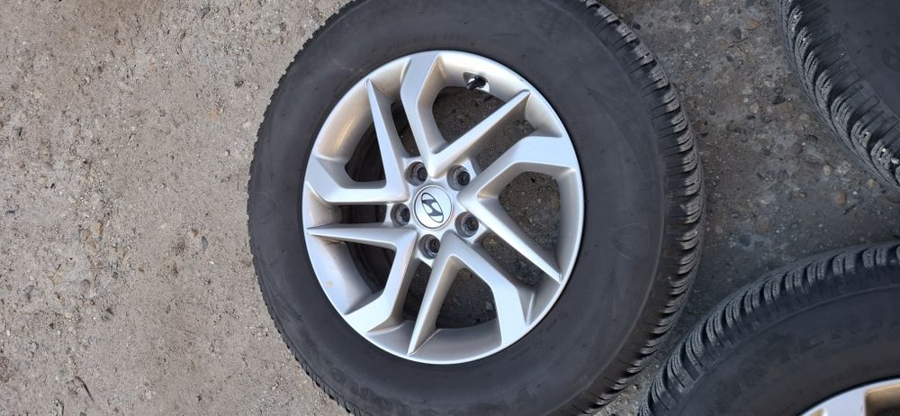 Лети Джанти с зимни Гуми 16 за SuV Hyundai Kia 5x114.3