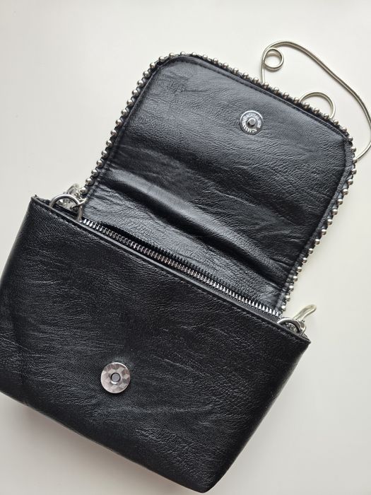 Малка дамска чантичка