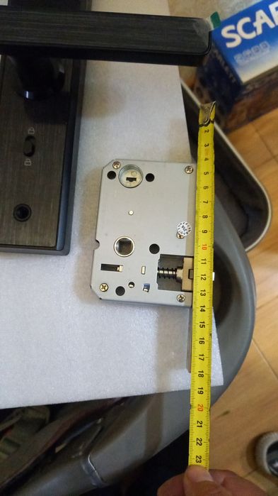 Замок с отпечатком пальца