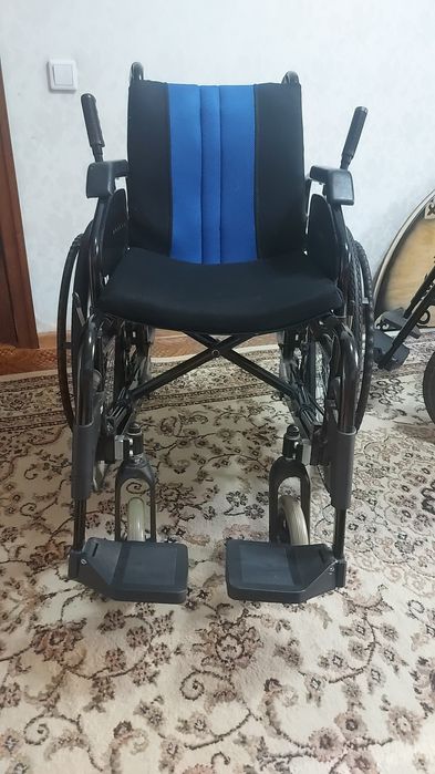 Инвалидная коляска
