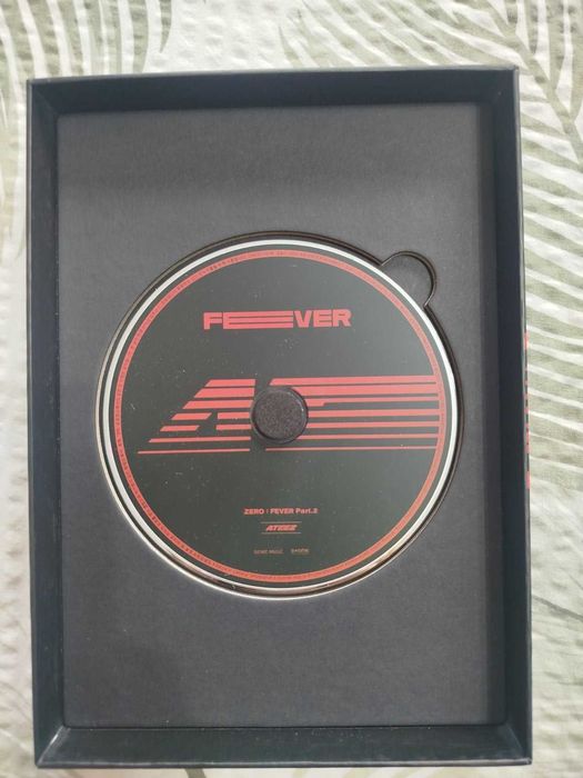 Кпоп албум ATEEZ - "Zero:Fever part.2"