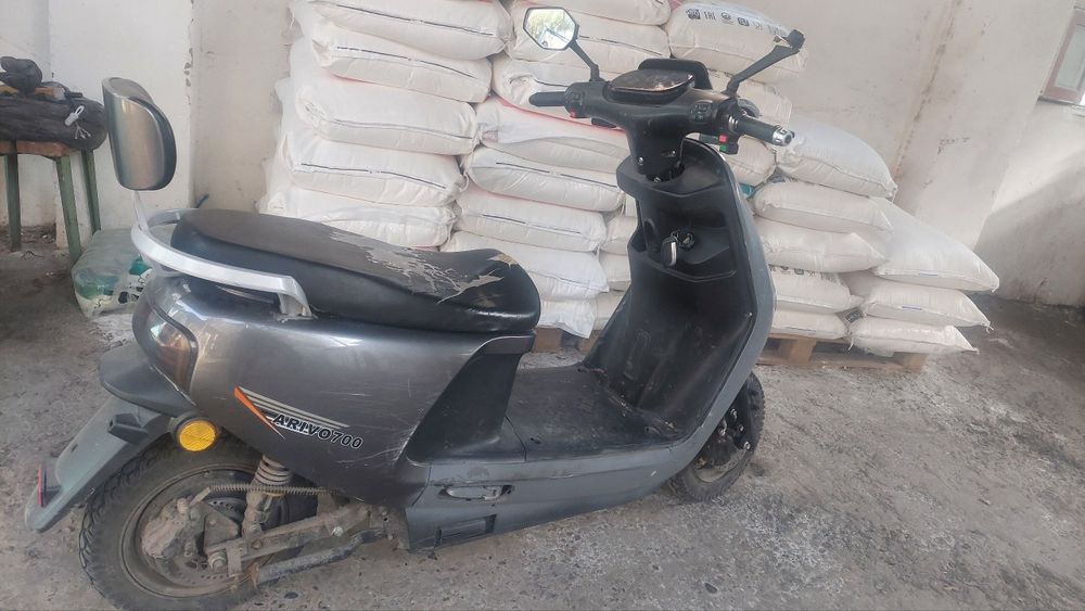 Skuter sotaman arzon narxda tamir talab