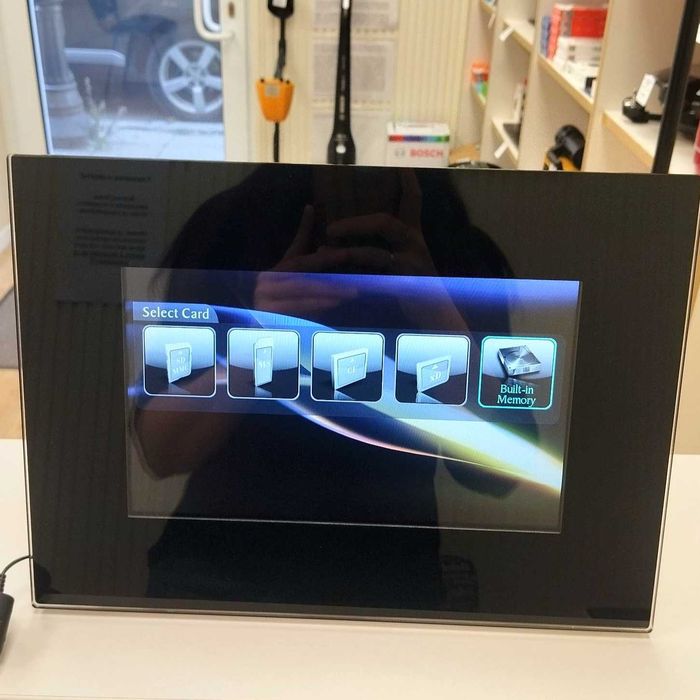 Дигитална фоторамка ViewSonic VFD1024W-51P – 10″