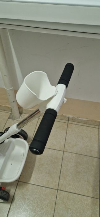 Продам детский трехколесный велосипед