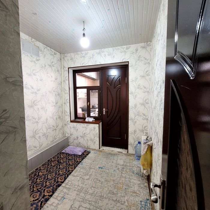 Юнусабад 11. 2/4/4. 2/6 балкон