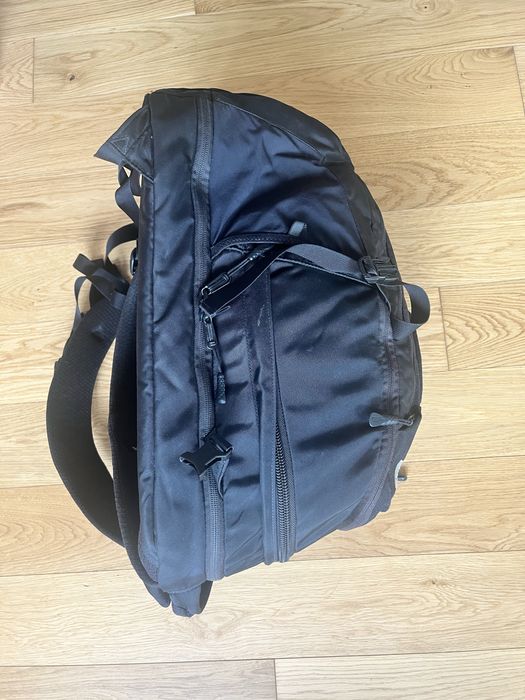 раница The North Face Surge