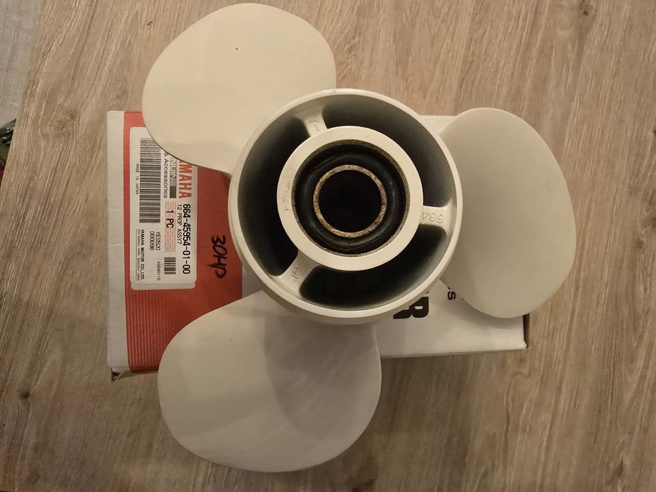 Elice Yamaha 9-7/8"X12" 20->30 HP, 13-1/2"X15", 13-1/4"X17" 60->130 HP