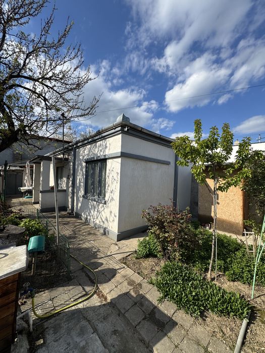 Vand casa zona Islaz Autogara