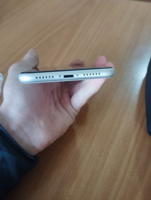 Iphone 11 ideal xolatda