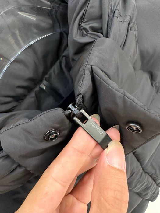 Geacă pufoasă Moncler Jarama