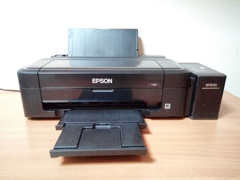 Продам цветной принтер EPSON L132