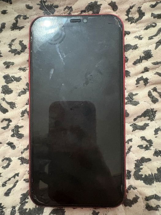 Айфон 11 сатылады